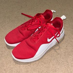 Nike Air Max Motion 2